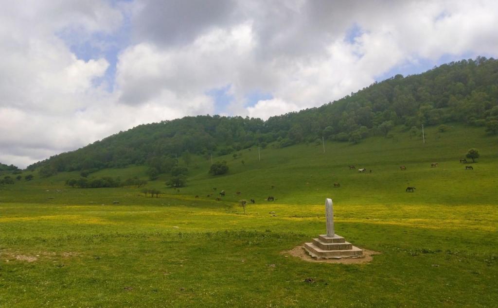 西安出發(fā)寶雞隴縣2日自駕路書(shū)：隴縣關(guān)山草原牧場(chǎng)2日休閑自駕游
