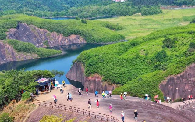 湖北出發(fā)湖南郴州3日自駕游：郴州資興-小東江-高椅嶺水上丹霞-板梁古村3日自駕活動(dòng)