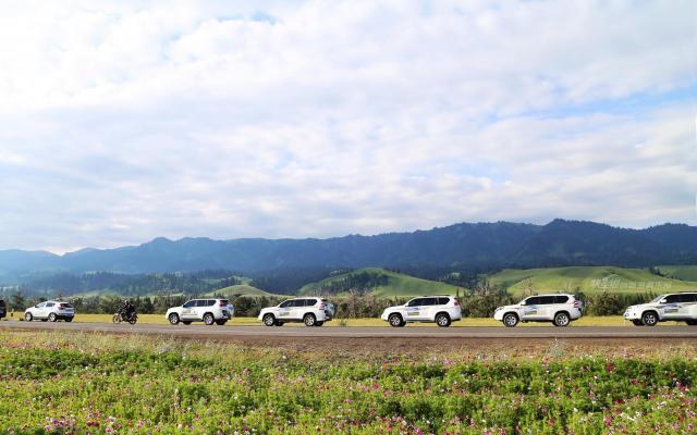 烏魯木齊集合新疆11日落地自駕：獨庫公路-那拉提-賽里木湖-喀納斯11日北疆穿越自駕游